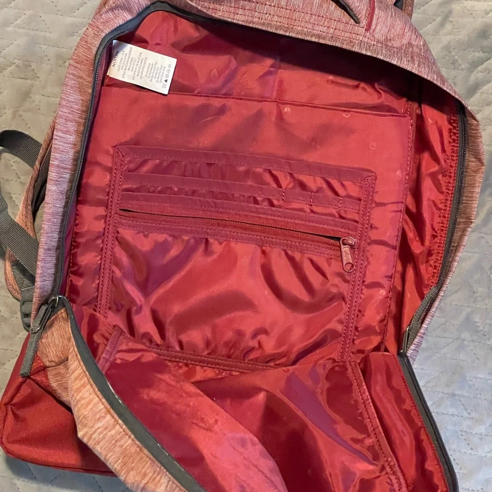 Nixon‎ backpack pre-owned condition